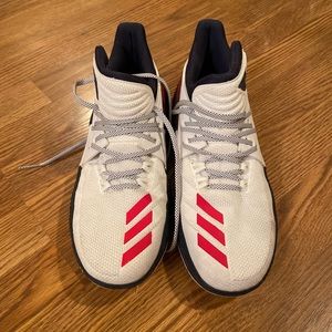 Adidas Damien Lillard Dame 3 size 10.5